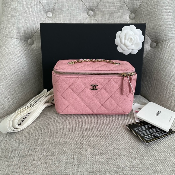 22C Sakura Pink Caviar Vanity - Picture 2 of 14